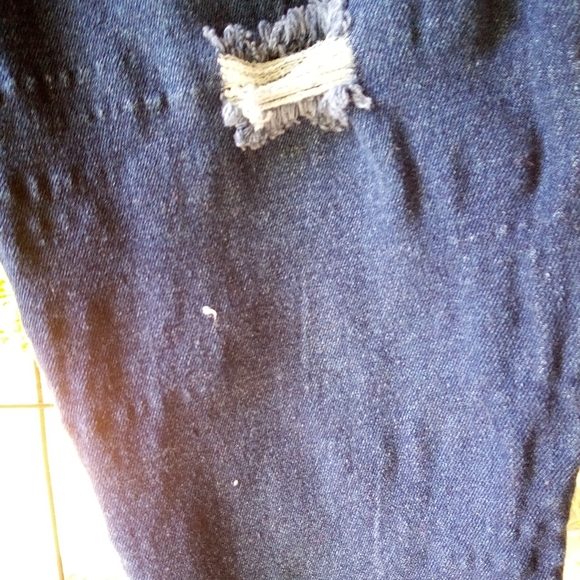 H&Y Jeans - Picture 3 of 7